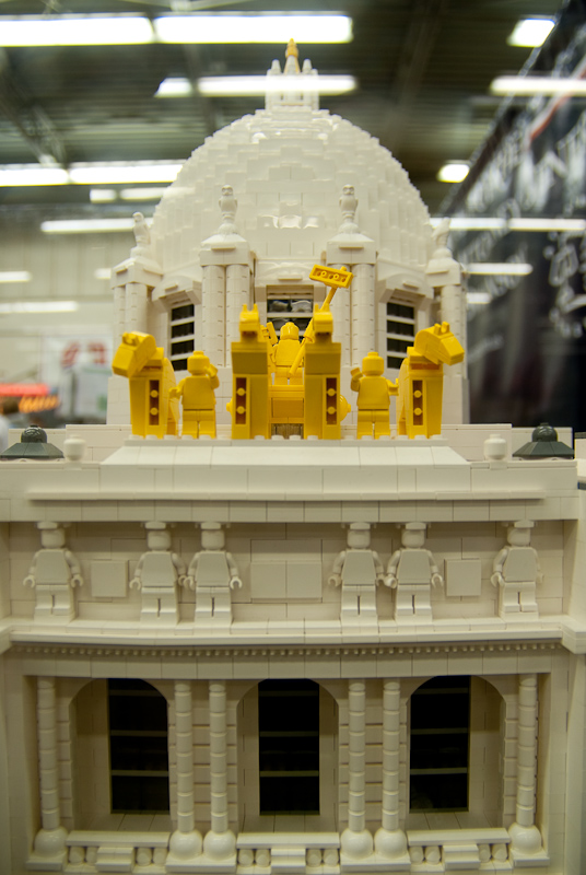 September 06, 2009@12:31<br/>Our State Capitol - in LEGO!