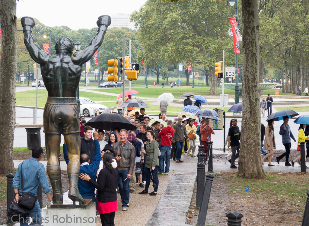 A constant line of people waiting to take their pictures with the Rocky statue at<br />October 08, 2016@15:39