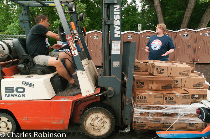 Omar works the Forklift post-event<br />June 18, 2011@19:32