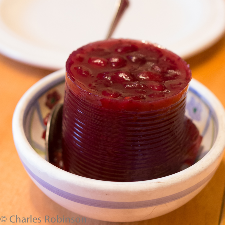 Cranberry sauce the way the good Lord intended it to be: can-shaped!<br />November 28, 2013@15:19