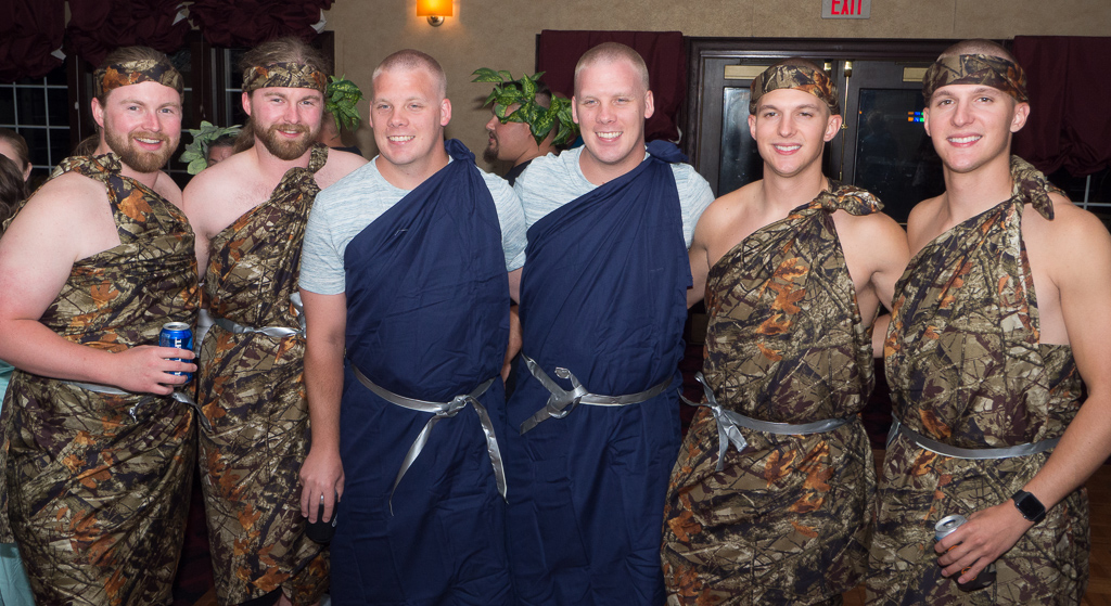 Camo togas?<br />August 02, 2018@22:32