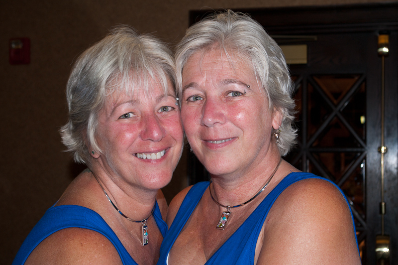 August 04, 2010@22:21<br/>Jean and Jill sporting their new 'do!