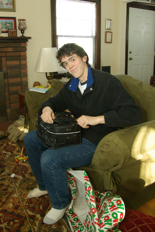 December 25, 2008@10:13<br/>New tankbag for Casey!
