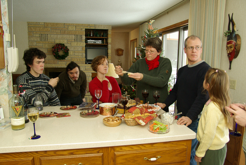 December 20, 2008@12:21<br/>Everyone gathers 'round the kitchen...