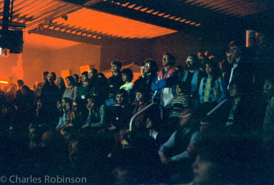 The audience was... not huge.<br />December 14, 1981@12:00