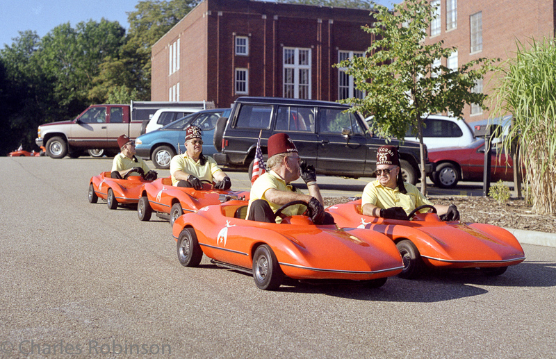 Pre-parade - Shriners getting ready.<br />July 31, 1998@20:00