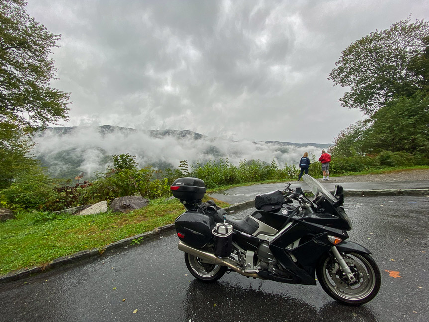 Another stop on the Cherohala... look!  I'm not alone!