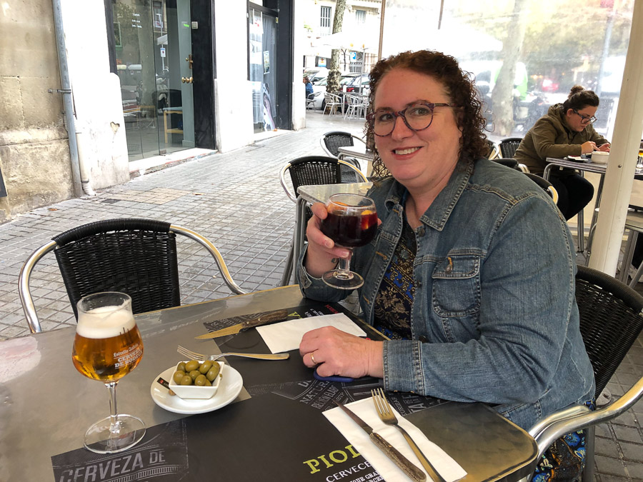 Lunchtime!  Beer, olives, sangria...  there's more coming.