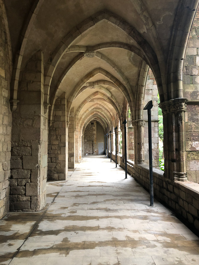 Exterior passageway at the Nation Library of Catalonia.  This wasn't even a destination... this is just what we're walking through on the way to other places.  So damned cool.