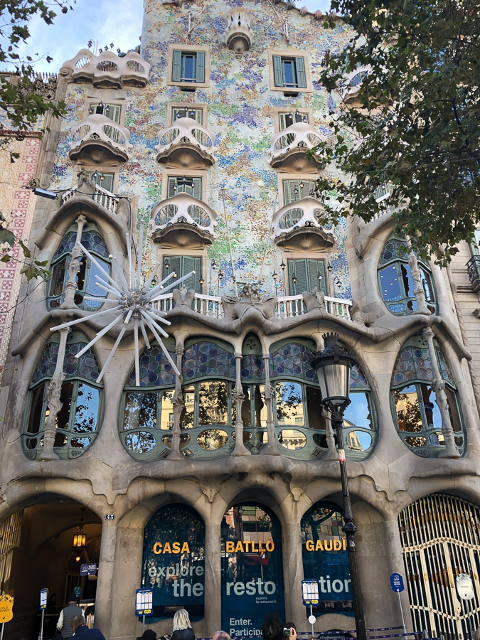 Casa Batlló.  Gaudi stuff!