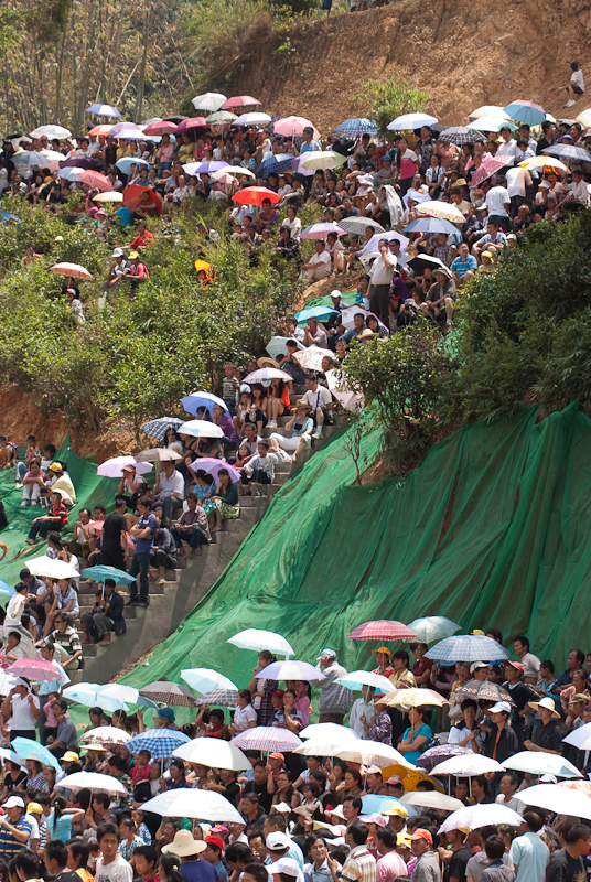 May 02, 2010@13:59<br/>The crowd at the water games.  Most were smart enough to bring protection from the very intense sun!