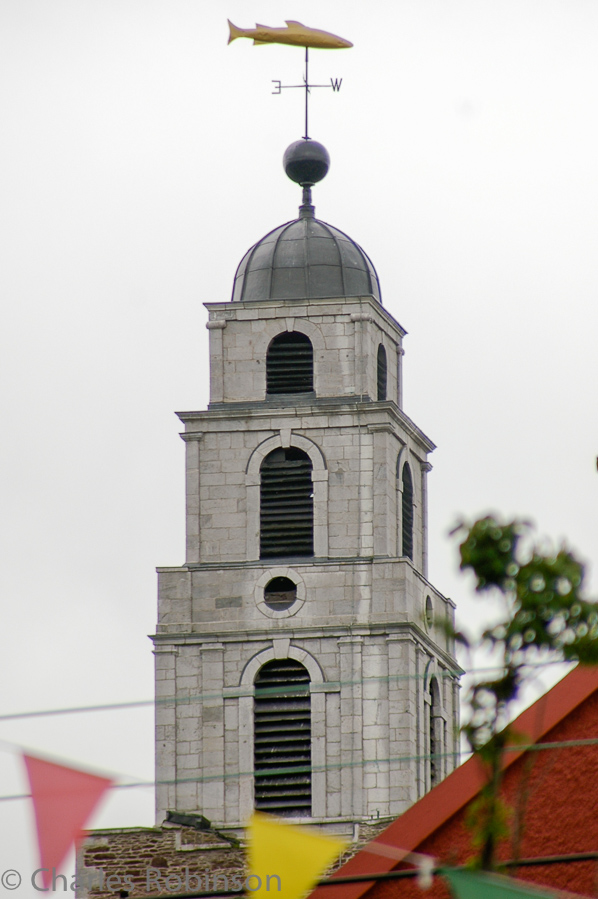 St. Anne's church - fish on top!<br />June 17, 2005@13:32