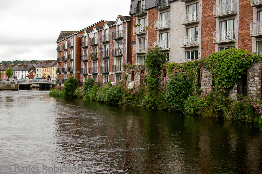 Some swank housing in downtown Cork.<br />June 17, 2005@14:02