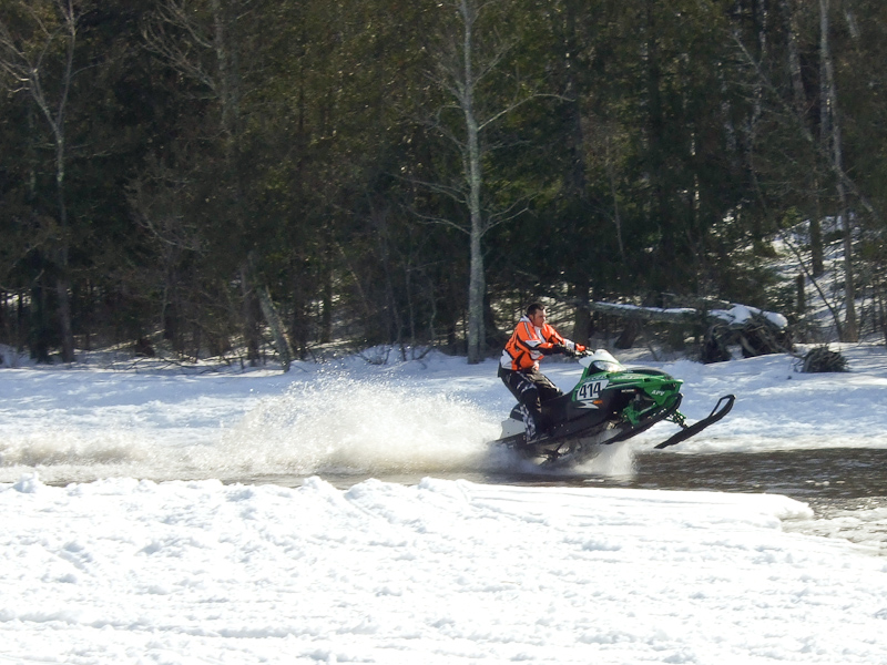 March 07, 2009@10:46<br/>..and that looks like a good way to wreck a snowmobile!