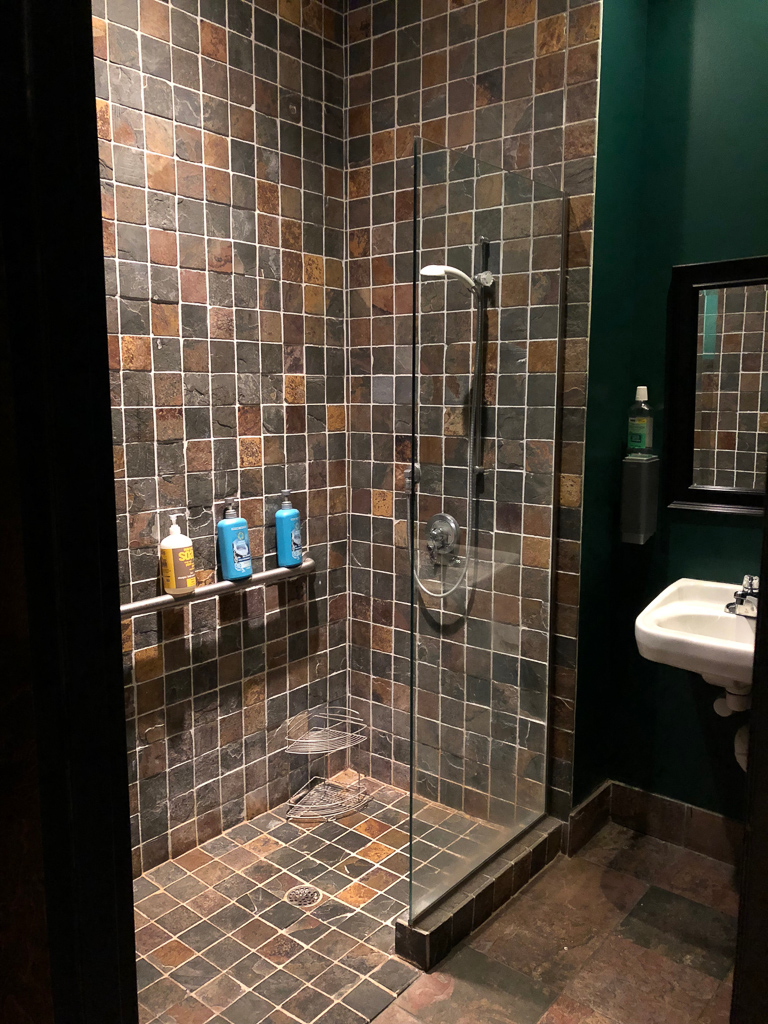 Swankest music-club green-room shower I've ever seen.<br />February 02, 2018@22:13