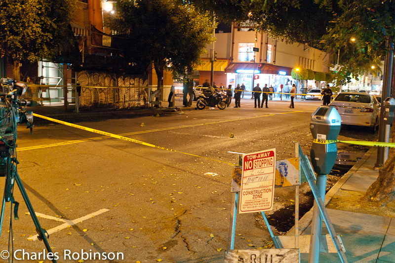 Passed by a closed-off street a couple blocks from our hotel. Turns out a guy had just been shot.  He's OK (said the nightly news) so it's OK for me to share a picture of the crime scene.<br />November 06, 2011@22:51