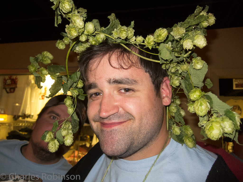 Chris working the crown o' hops<br />September 22, 2012@19:46