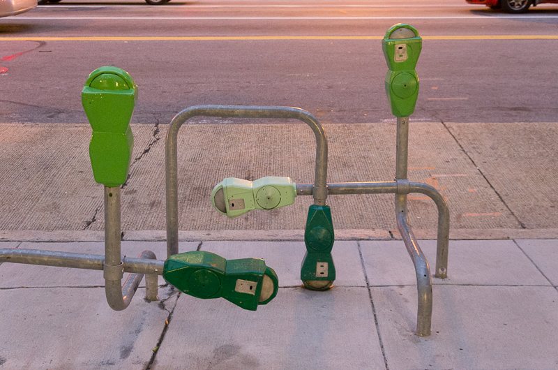 Cool bike racks!<br />September 25, 2014@19:06