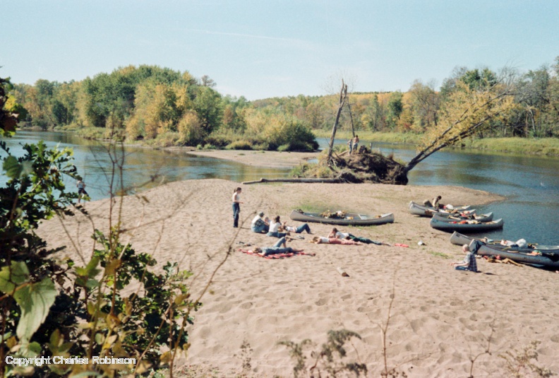 canoe_trip_1980 (19).jpg
